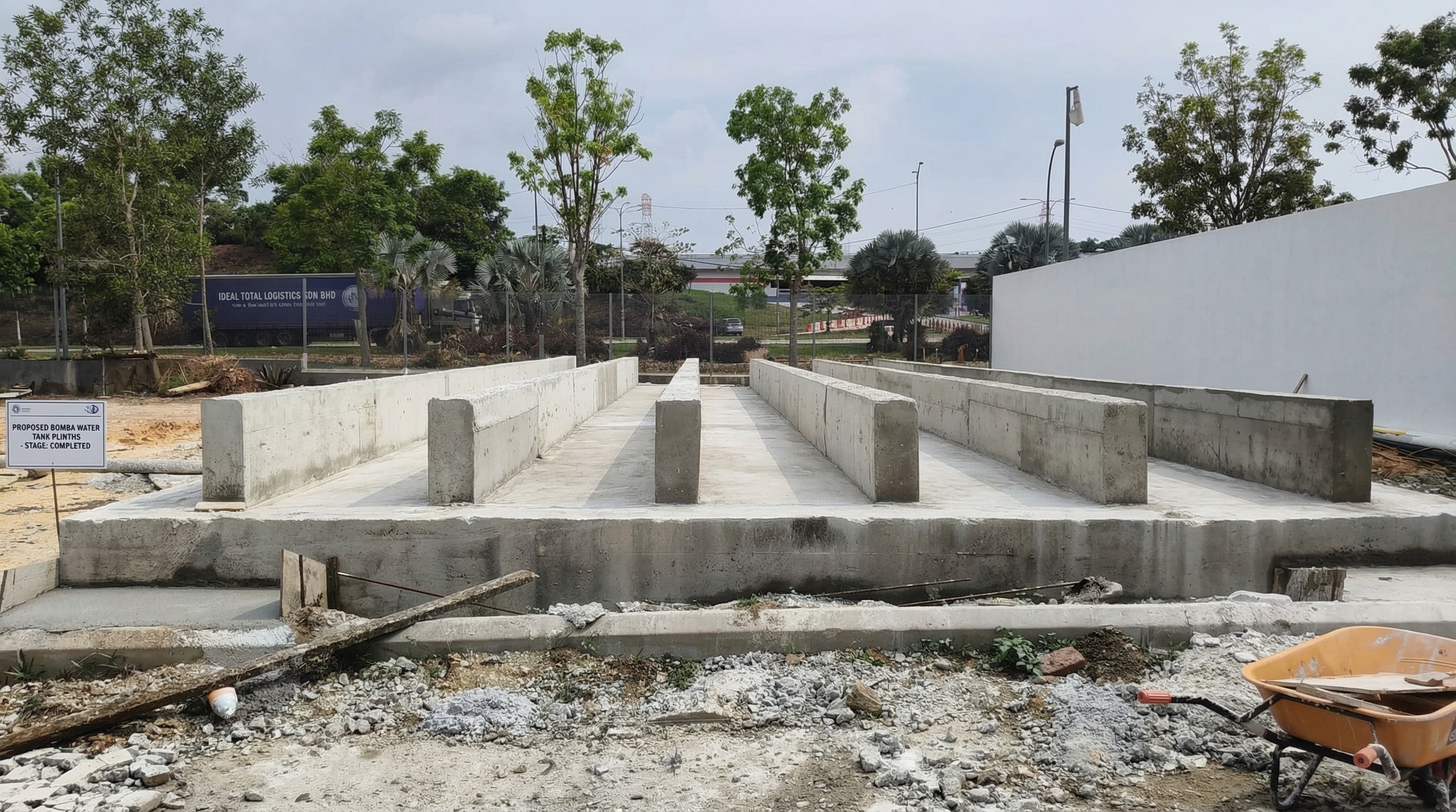 Plinth & Platform BOMBA